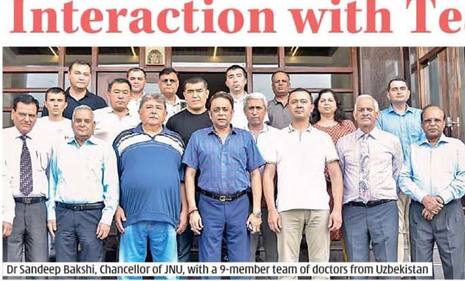 Global Interaction with Team of Doctors